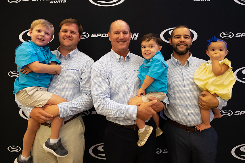 Sportsman Dealer celebrating their achievements in 2018