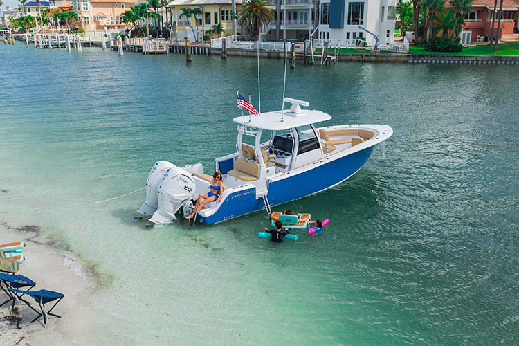 Cover image for the post Redefining the Family-Focused Center Console: A Closer Look at the All-New 2026 Heritage 321 - 2026 Walkthrough