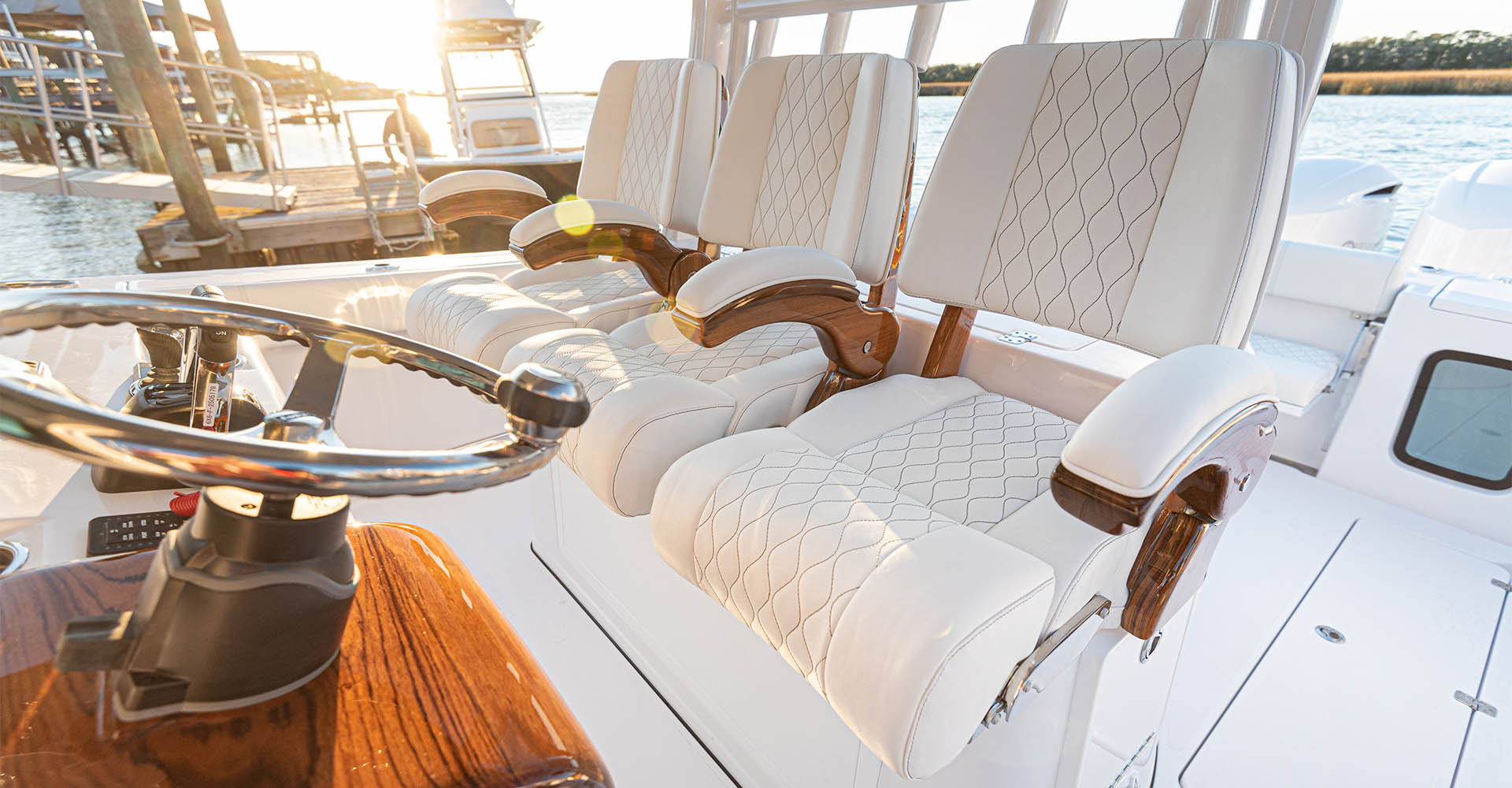 Main image of the Open 352 Center Console.