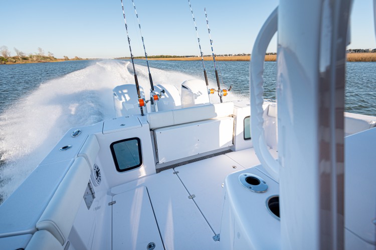 2020 Sportsman Open 352 Center Console Running Water