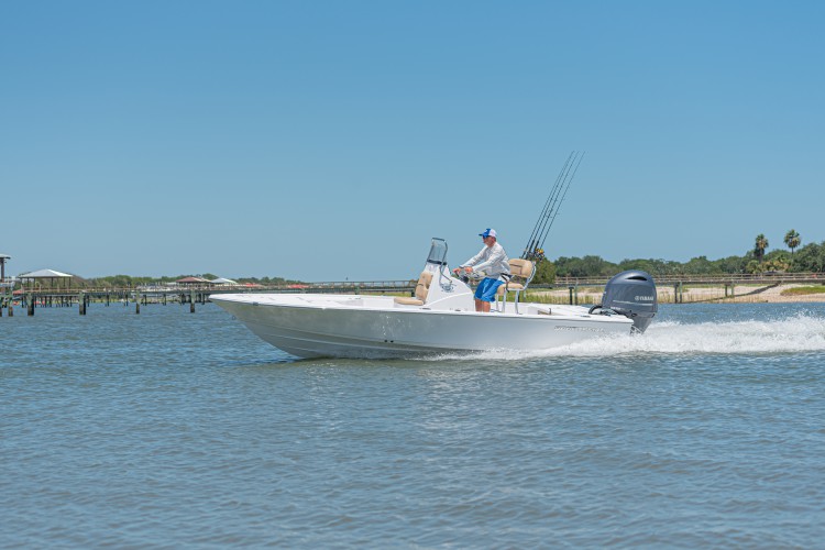 2020 Sportsman Tournament 214 Bay Boat Running Water