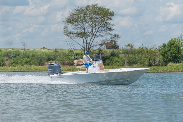 2020 Sportsman Tournament 214 Bay Boat Running Water