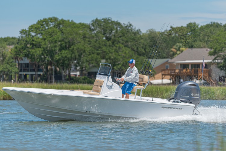 2020 Sportsman Tournament 214 Bay Boat Running Water
