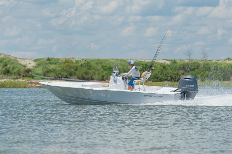 2020 Sportsman Tournament 214 Bay Boat Running Water