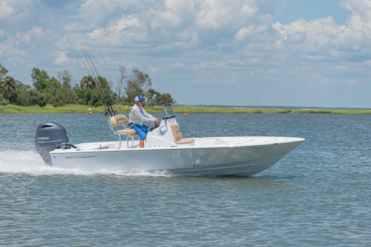 2020 Sportsman Tournament 214 Bay Boat Running Water