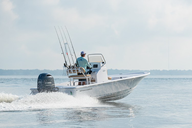 2020 Sportsman Tournament 234 Bay Boat Running Water