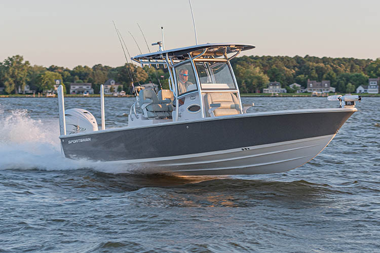 Premier Builder of Center Consoles & Bay Boats Sportsman Boats