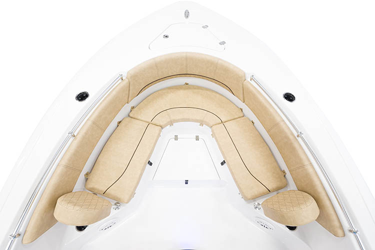 Detail image of Comfortable Bow Layout