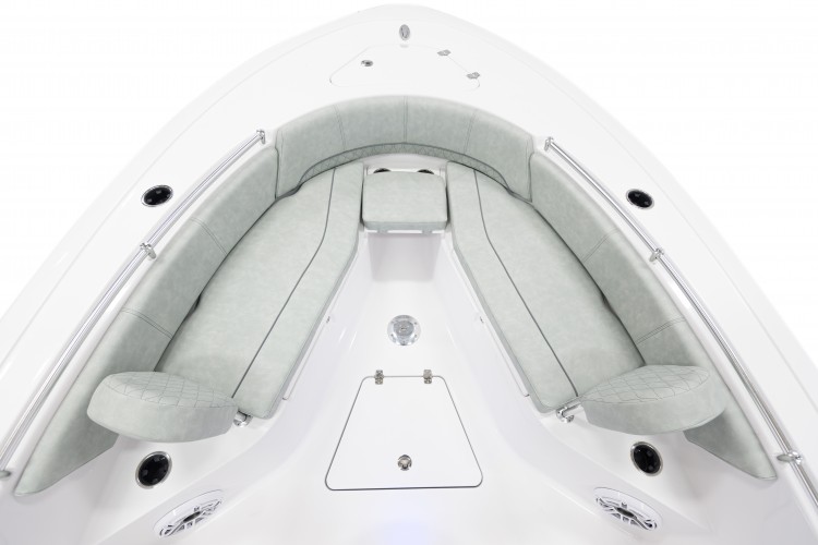 Detail image of Comfortable Bow Layout