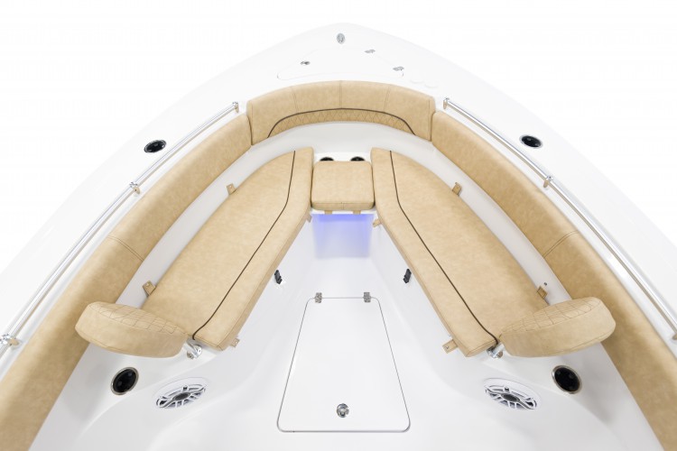 Detail image of Comfortable Bow Layout