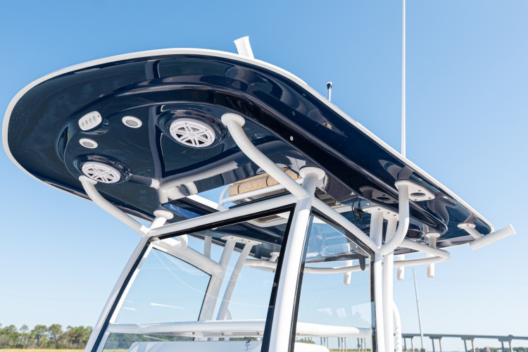 Detail image of Fiberglass Hard-Top w/ Accessories