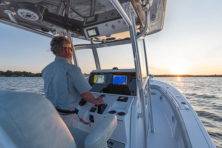 2020 Sportsman Masters 267OE Bay Boat