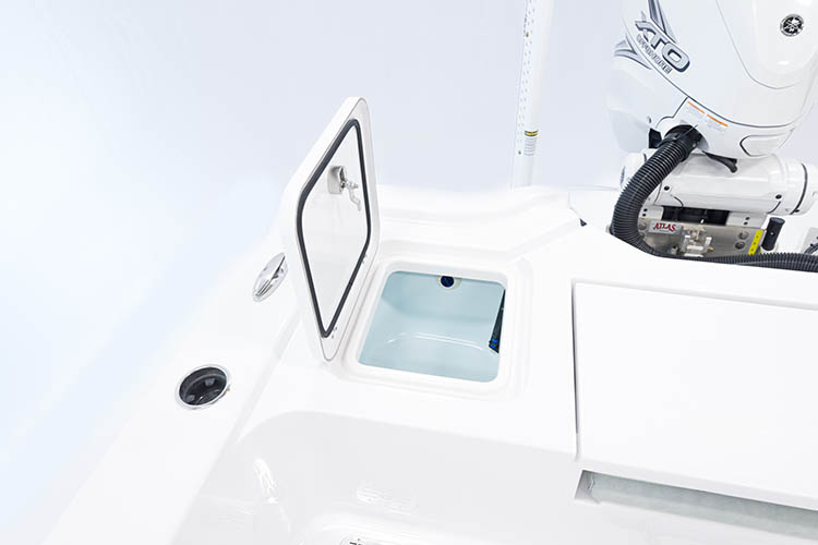 Detail image of 21-Gallon Rear Livewell w/ Pro-Air