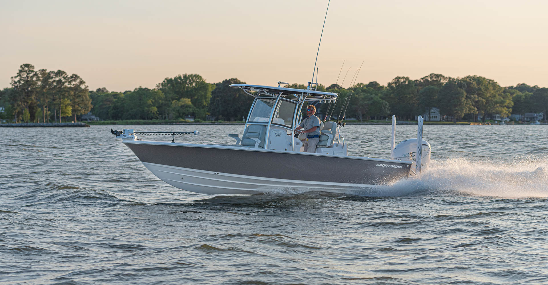 Main image of the Masters 267OE Bay Boat.