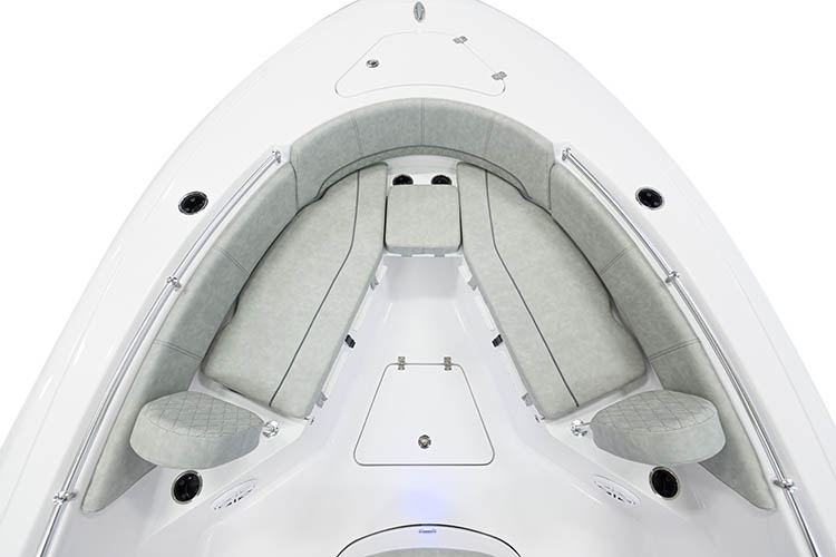 Detail image of Comfortable Bow Layout