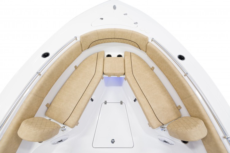Detail image of Comfortable Bow Layout