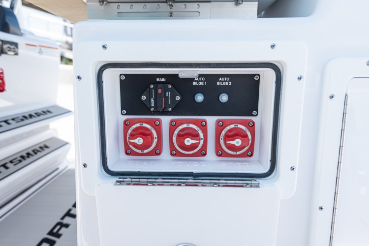 Detail image of Battery Switches