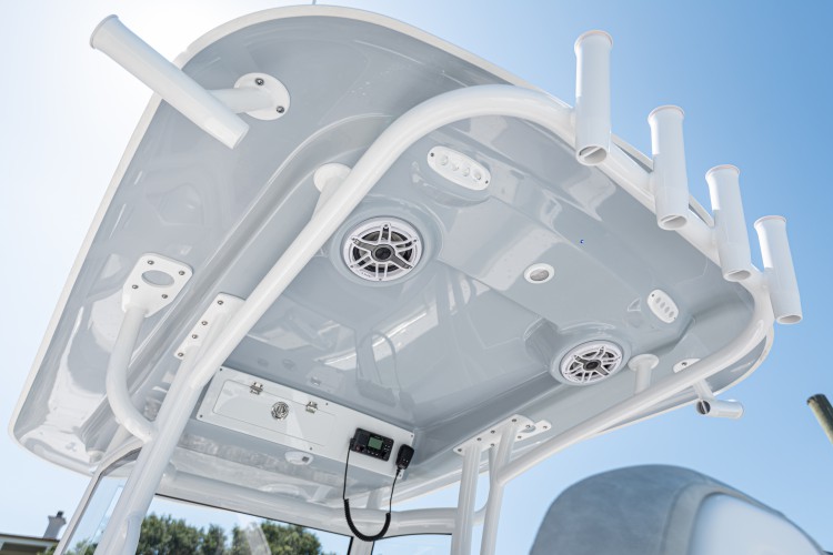 Detail image of Fiberglass Hard-Top w/ Accessories