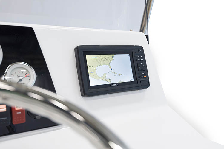Detail image of Garmin ECHOMAP® Plus 64cv MFD 6"