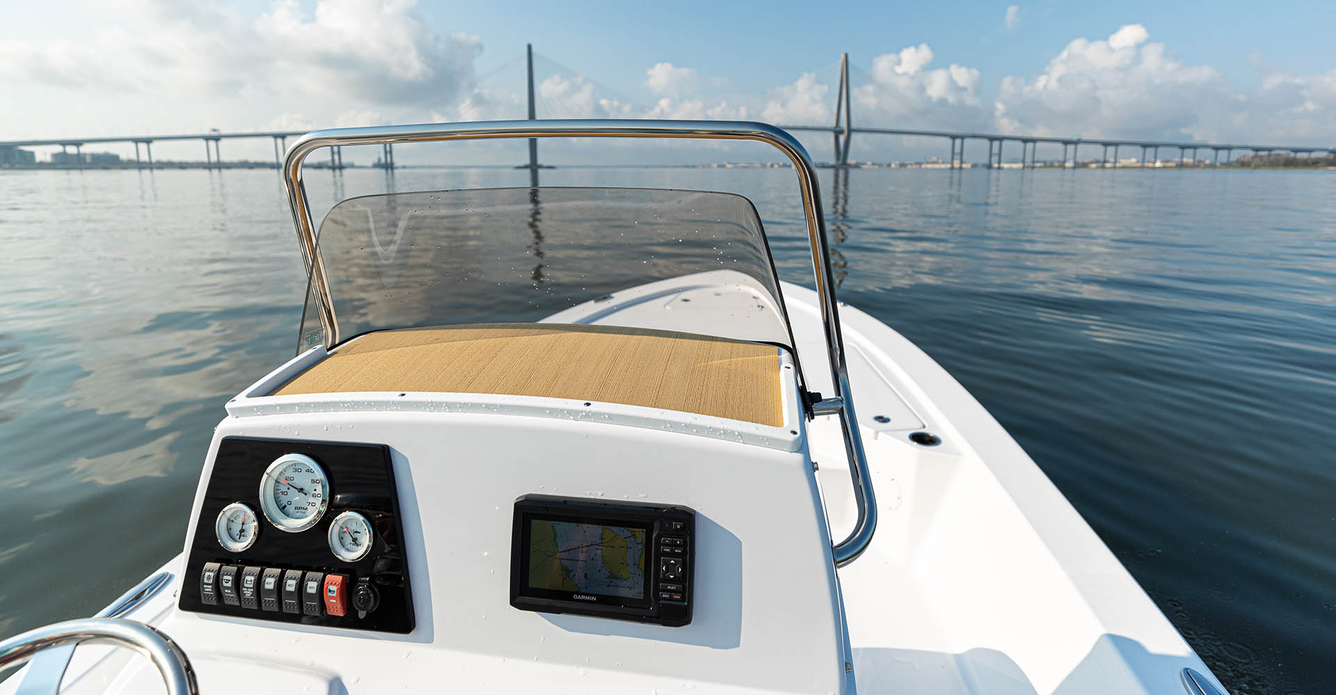 Main image of the Tournament 234 SBX Bay Boat.