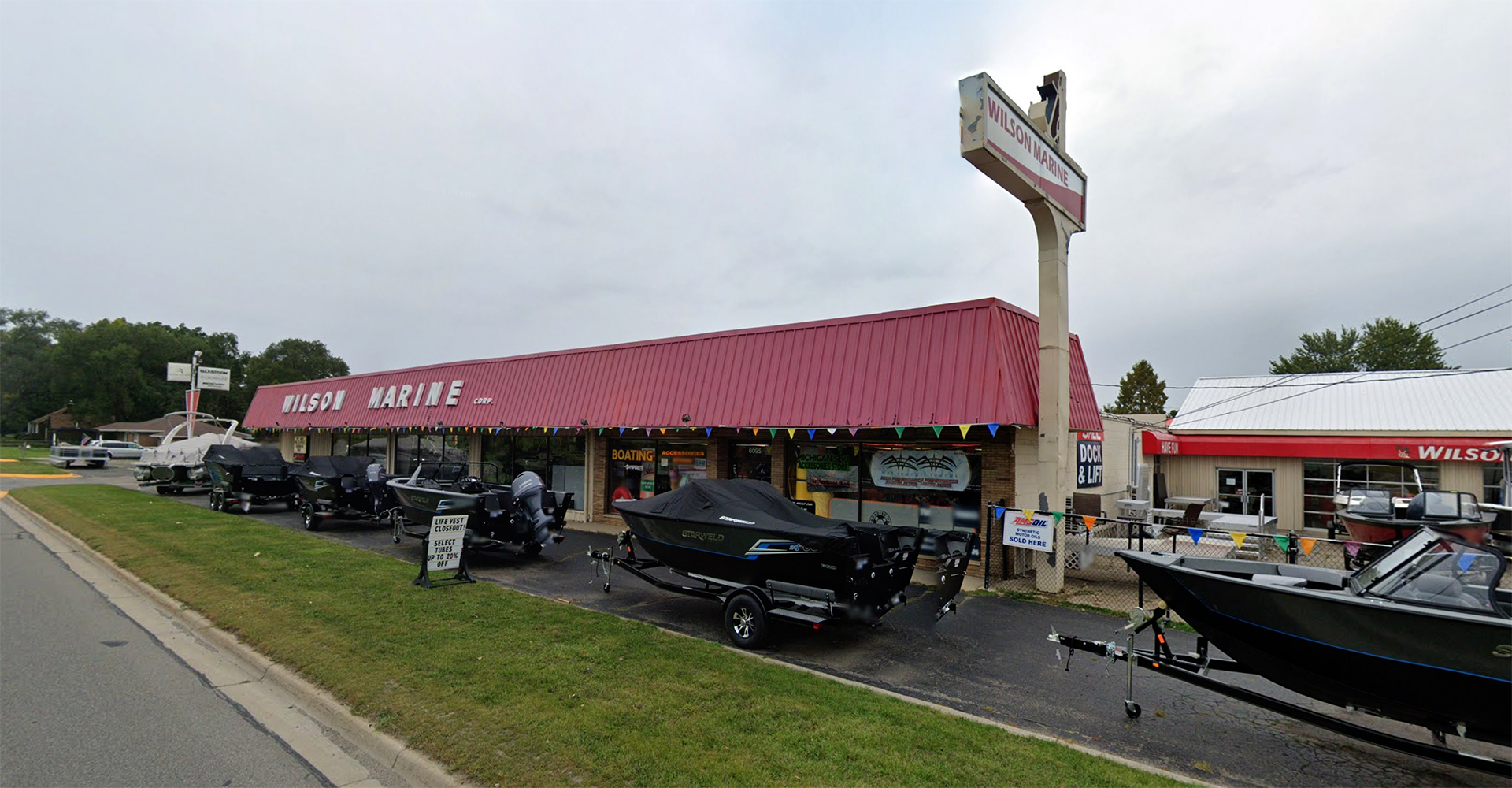 Store front image for the dealership located at Brighton, MI