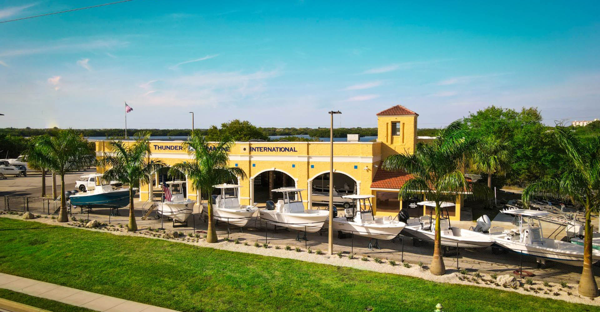 Store front image for the dealership located at St Petersburg, FL