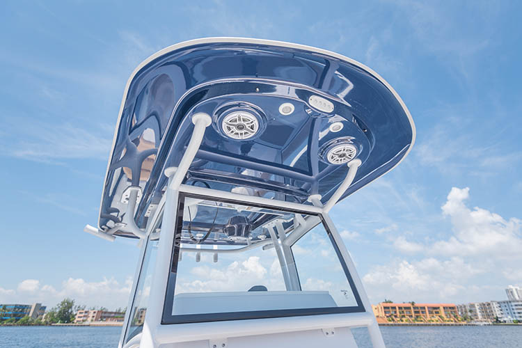 2019 Sportsman Heritage 251 Center Console Boat