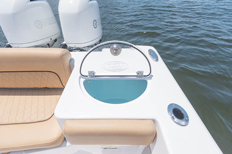 2019 Sportsman Heritage 251 Center Console Boat
