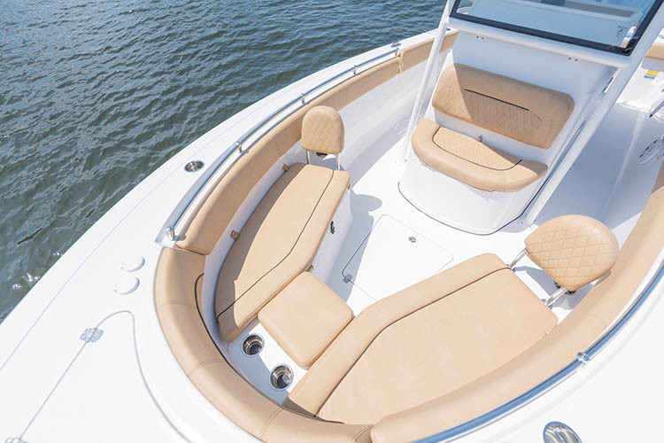 2019 Sportsman Heritage 251 Center Console Boat