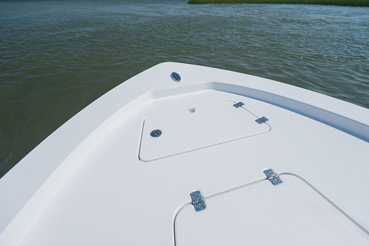 2019 Sportsman Masters 207 Bay Boat