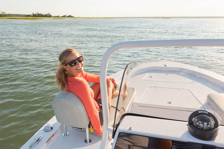 2019 Sportsman Masters 207 Bay Boat