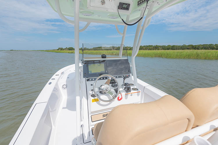 2019 Sportsman Masters 247 Bay Boat