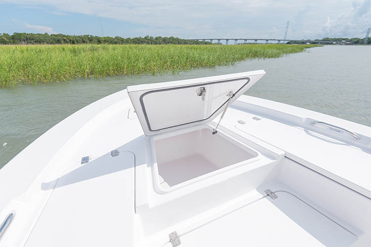 2019 Sportsman Masters 247 Bay Boat