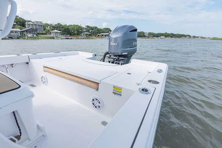 2019 Sportsman Masters 247 Bay Boat
