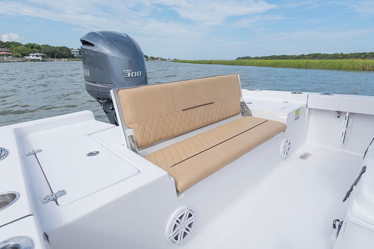 2019 Sportsman Masters 247 Bay Boat