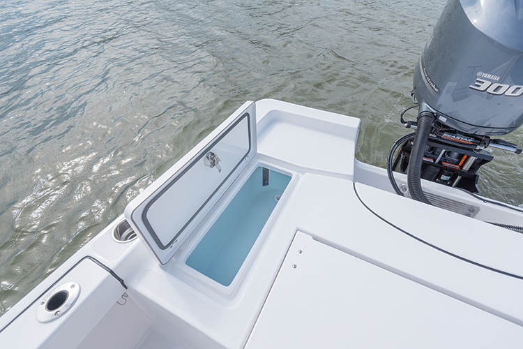 2019 Sportsman Masters 247 Bay Boat
