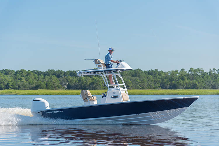 2019 Sportsman Masters 247 Bay Boat