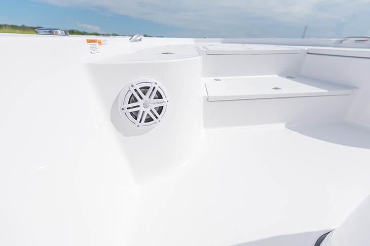 2019 Sportsman Masters 247 Bay Boat