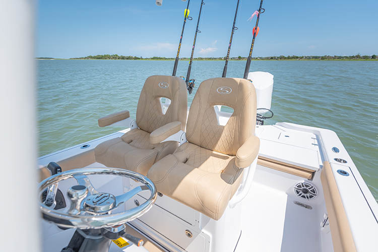 2019 Sportsman Masters 267 Bay Boat