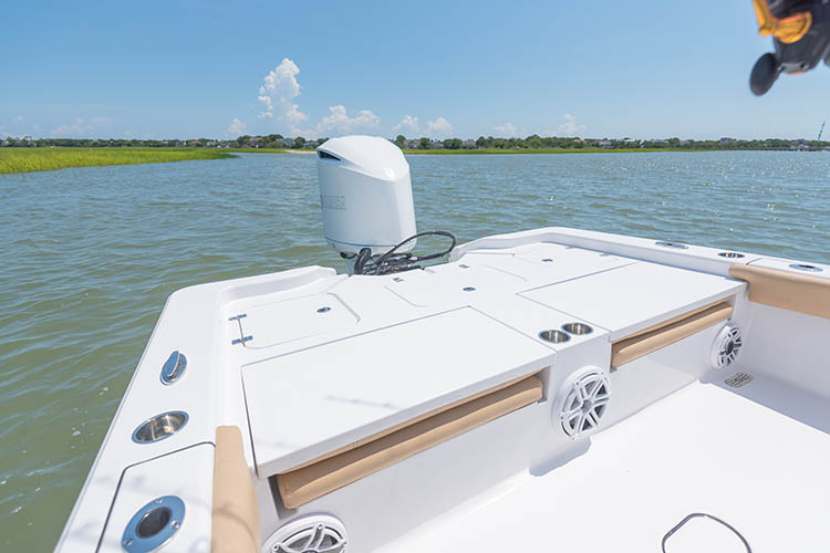 2019 Sportsman Masters 267 Bay Boat