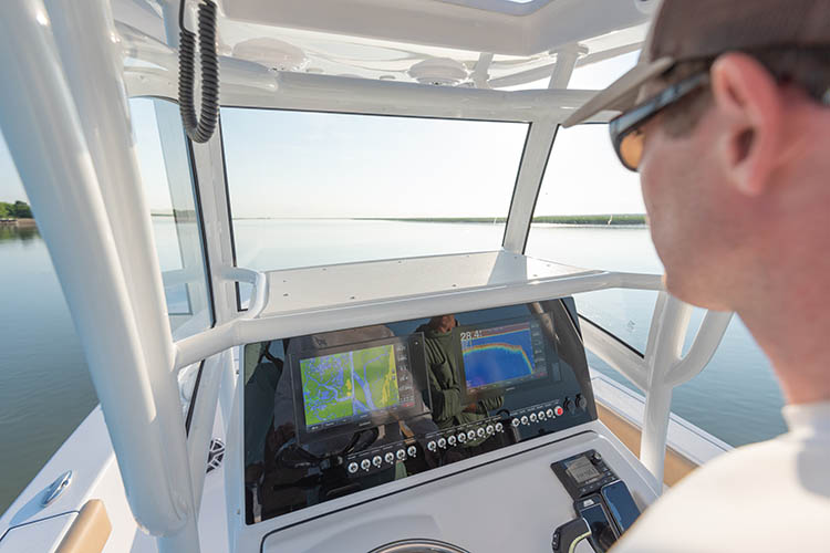 2019 Sportsman Masters 267 Bay Boat