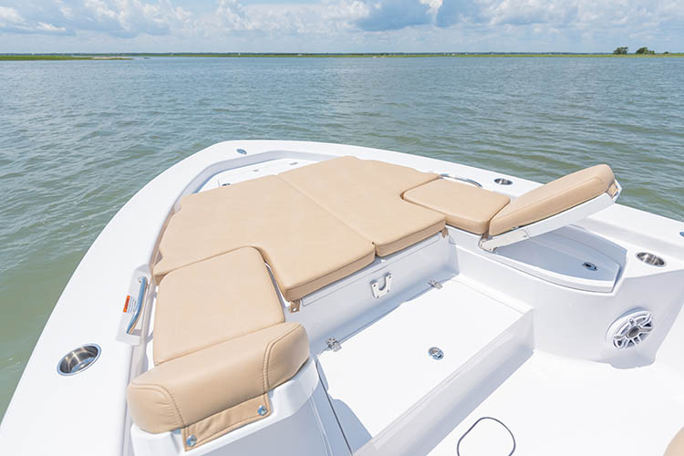 2019 Sportsman Masters 267 Bay Boat