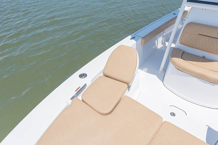 2019 Sportsman Masters 267 Bay Boat