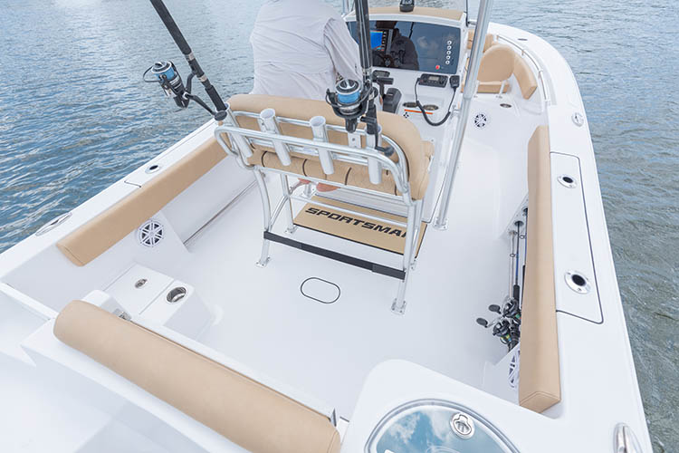 2019 Sportsman Open 212 Center Console Boat