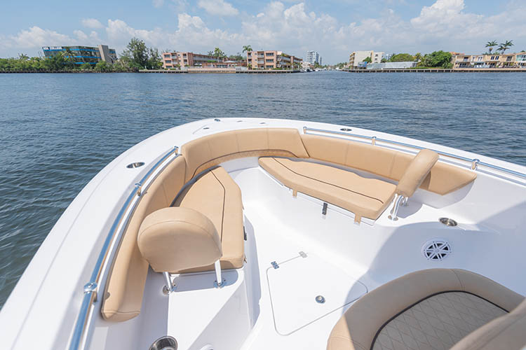 2019 Sportsman Open 232 Center Console Boat
