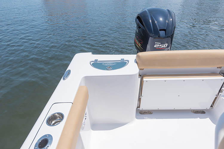 2019 Sportsman Open 232 Center Console Boat