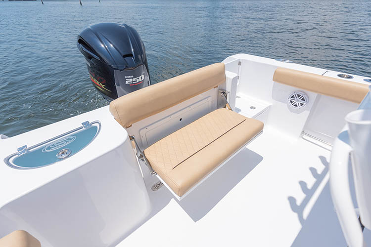 2019 Sportsman Open 232 Center Console Boat
