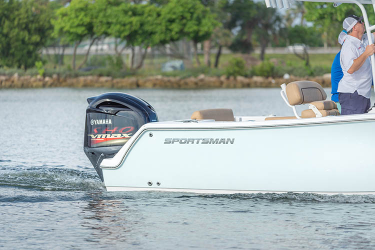 2019 Sportsman Open 232 Center Console Boat