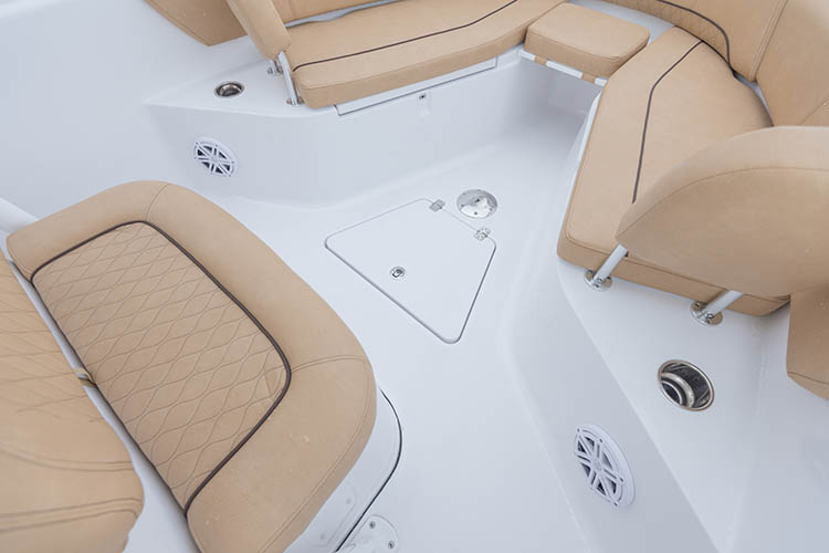 2019 Sportsman Open 242 Center Console Boat