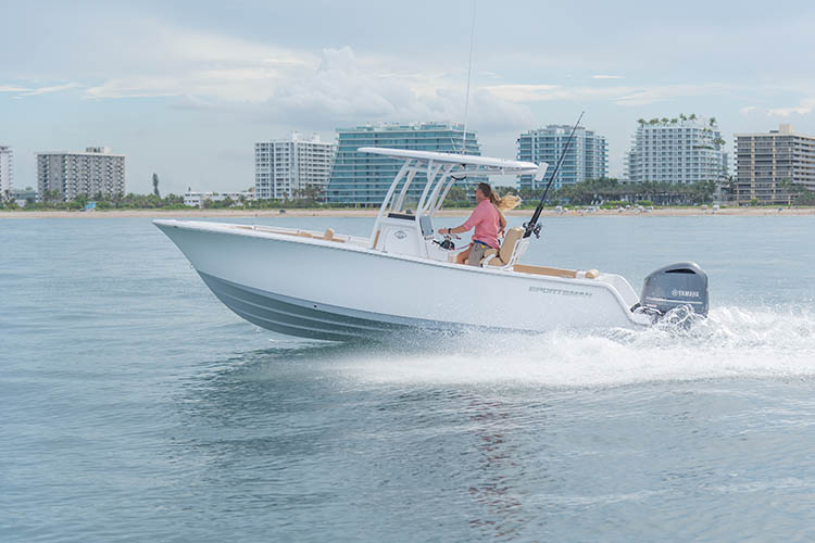 2019 Sportsman Open 242 Center Console Boat